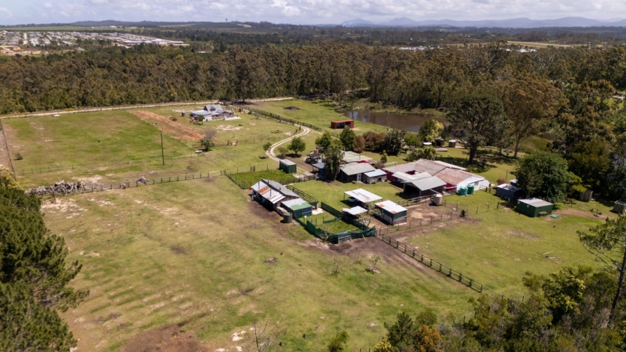 Commercial Property for Sale in Plettenberg Bay Rural Western Cape